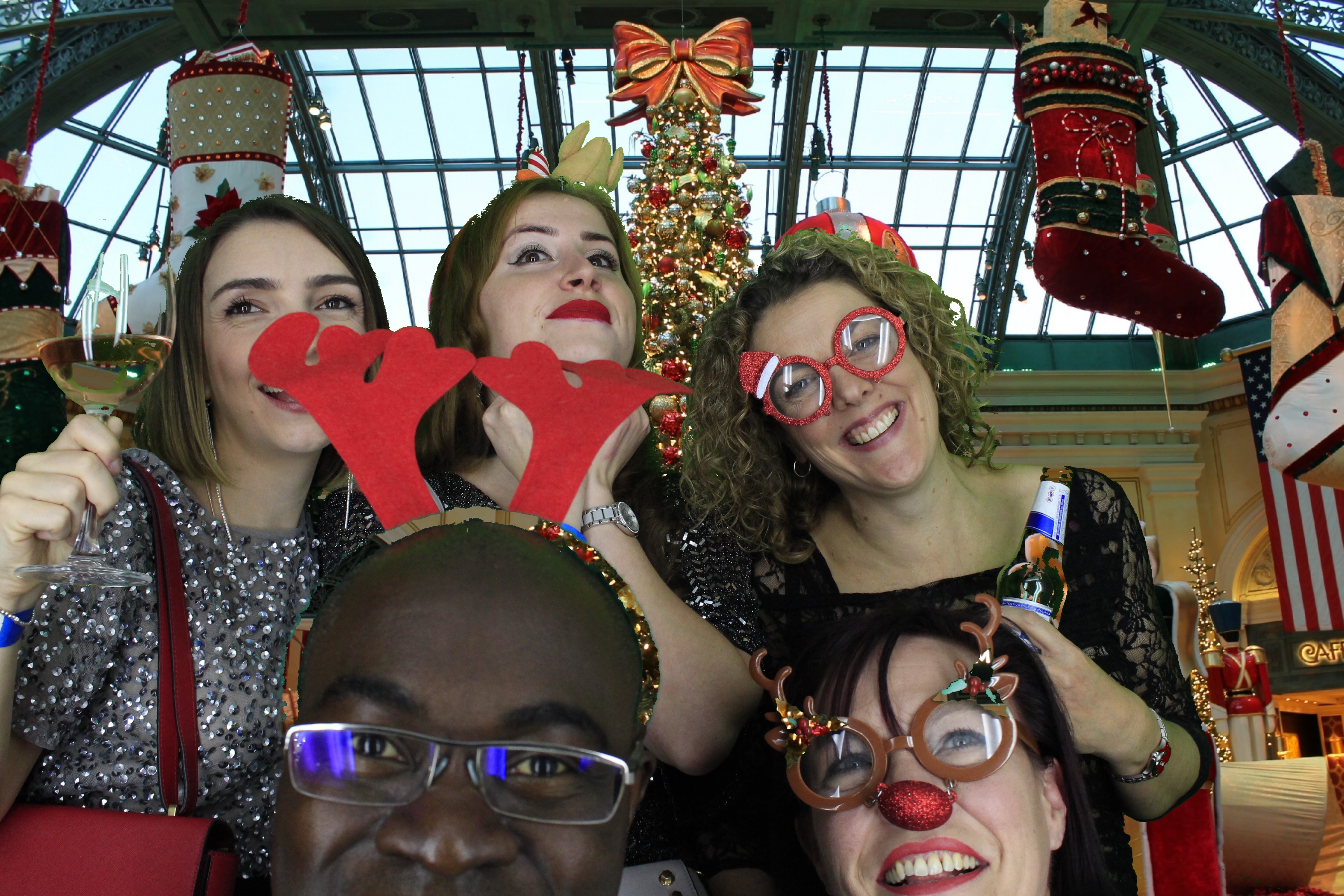 Guardian Christmas Party | View more photos from the event at gallery.myphotoboothexperience.co.uk/u/MyPhotoBoothExperienceLtd/Guardian-Christmas-Party